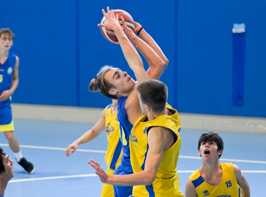 UNDER 16 GOLD – L’EMOZIONE DI RITORNARE IN CAMPO